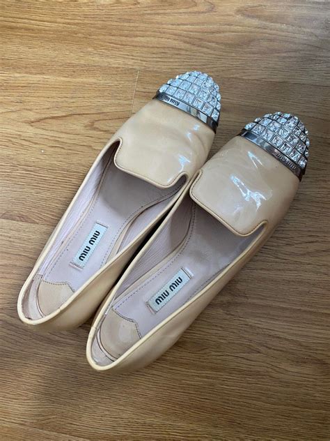 miu miu flat sneakers